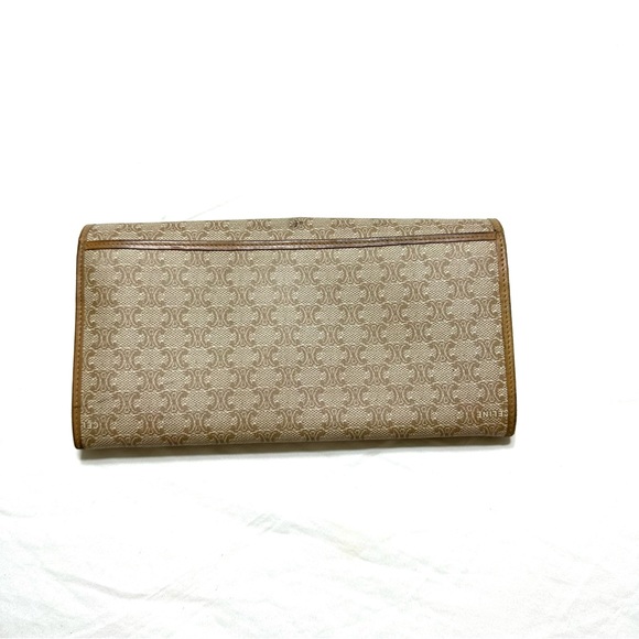Vintage Celine Logo Wallet - Picture 4 of 13